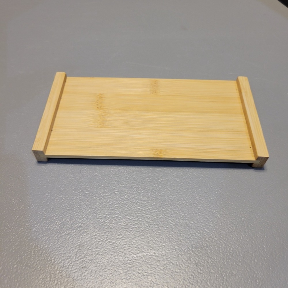 Foldable Bamboo Bread Slicing Guide - Picture 4 of 7
